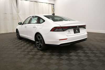 2026 Honda Accord, $32345. Photo 5