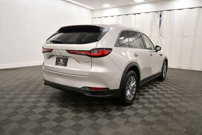 2024 Mazda CX-90, $31849. Photo 8