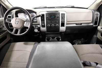 2010 RAM 2500 Crew Cab, $26349. Photo 3