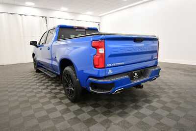 2024 Chevrolet 1500 Crew Cab, $43349. Photo 5