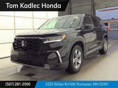 2023 Honda Pilot, $0. Photo 1