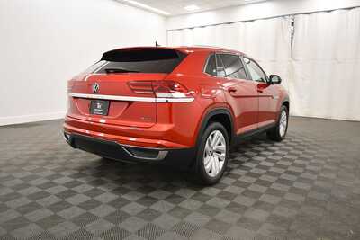 2023 Volkswagen Atlas, $29349. Photo 8