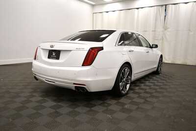 2018 Cadillac CT6, $38349. Photo 8