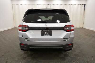 2026 Honda Pilot, $46740. Photo 6