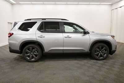 2026 Honda Pilot, $46740. Photo 8