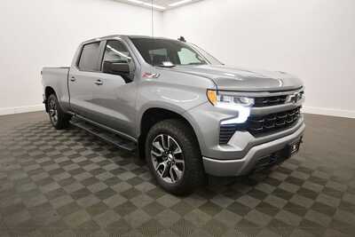 2024 Chevrolet 1500 Crew Cab, $43349. Photo 10