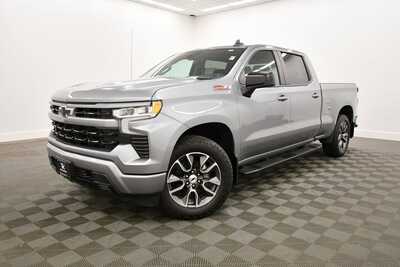 2024 Chevrolet 1500 Crew Cab, $43349. Photo 2