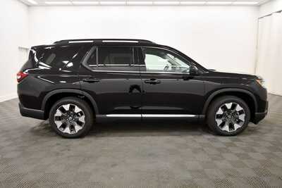 2026 Honda Pilot, $58230. Photo 8