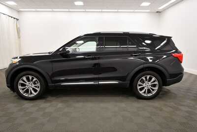 2023 Ford Explorer, $36349. Photo 4