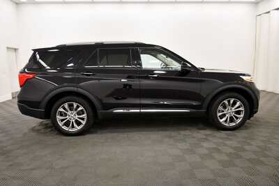 2023 Ford Explorer, $36349. Photo 9