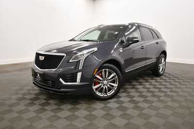 2022 Cadillac XT5, $34849. Photo 2