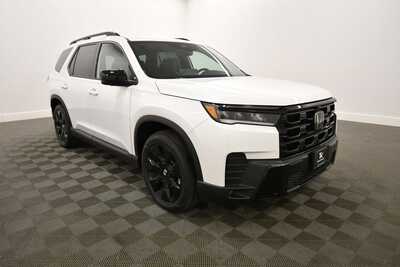 2026 Honda Pilot, $54349. Photo 10
