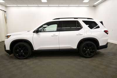 2026 Honda Pilot, $54349. Photo 4