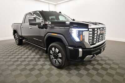2024 GMC 2500 Crew Cab, $67849. Photo 10