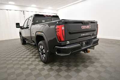 2024 GMC 2500 Crew Cab, $67849. Photo 5