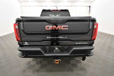 2024 GMC 2500 Crew Cab, $67849. Photo 6