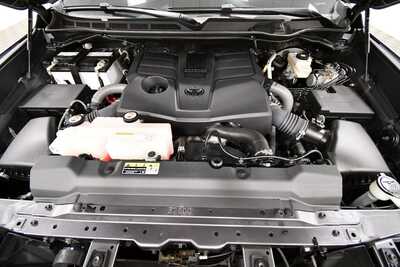 2023 Toyota Tundra Crew Cab, $41349. Photo 12
