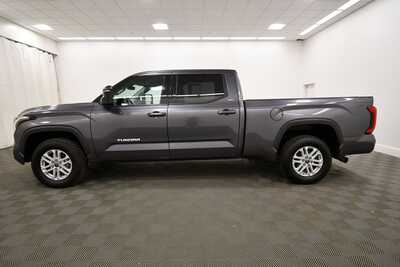 2023 Toyota Tundra Crew Cab, $41349. Photo 4