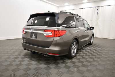 2018 Honda Odyssey, $16849. Photo 8