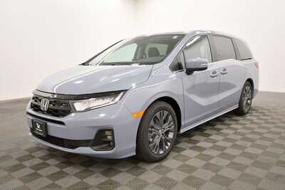 2026 Honda Odyssey, $46226. Photo 2