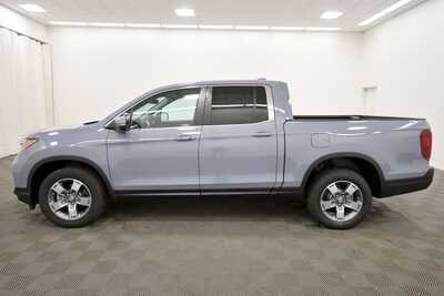 2026 Honda Ridgeline, $43358. Photo 4