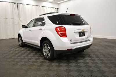 2016 Chevrolet Equinox, $10849. Photo 5