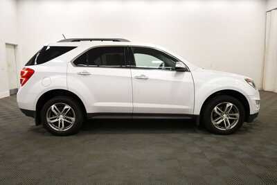 2016 Chevrolet Equinox, $10849. Photo 9
