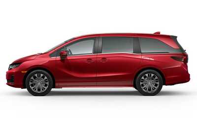 2026 Honda Odyssey, $49445. Photo 4