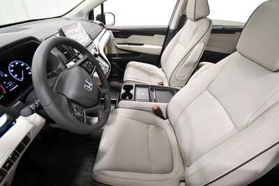 2026 Honda Odyssey, $49445. Photo 6