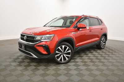 2023 Volkswagen Taos, $24849. Photo 2