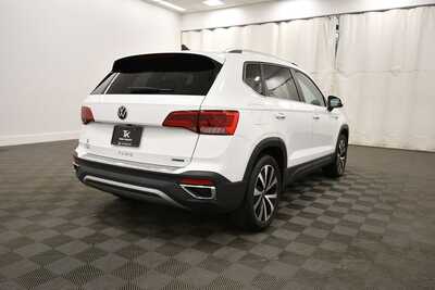 2023 Volkswagen Taos, $23849. Photo 8