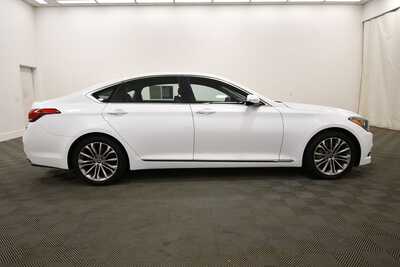 2015 Hyundai Genesis, $13649. Photo 9