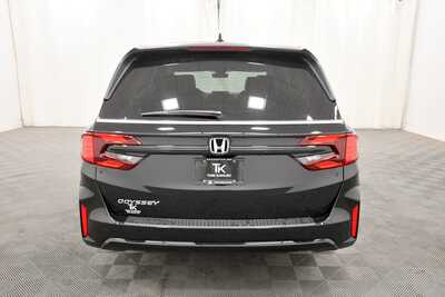 2026 Honda Odyssey, $44290. Photo 6