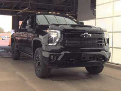 2024 Chevrolet 2500 Crew Cab, $67149. Photo 2