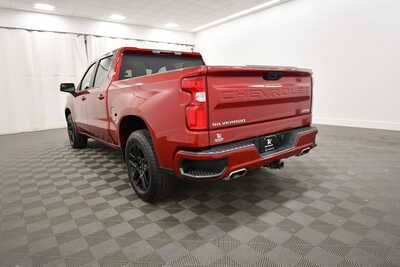 2024 Chevrolet 1500 Crew Cab, $47849. Photo 5