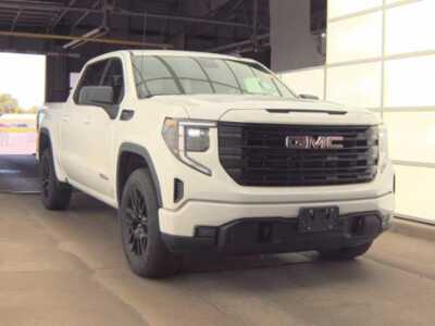2024 GMC 1500 Crew Cab, $48349. Photo 2
