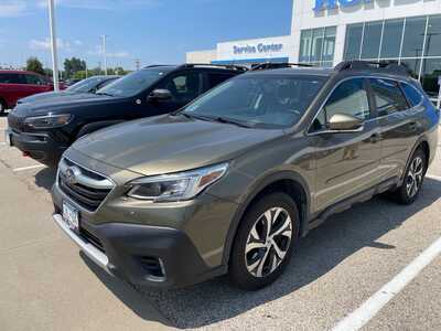 2021 Subaru Outback, $26349. Photo 2