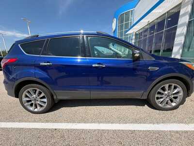 2015 Ford Escape, $9349. Photo 2