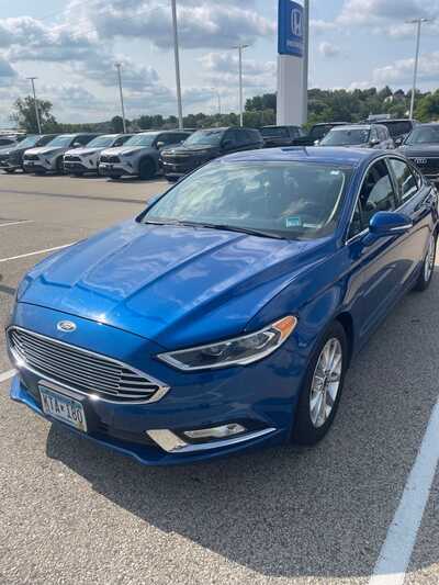 2017 Ford Fusion, $12345. Photo 1