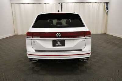 2024 Volkswagen Atlas, $35349. Photo 6