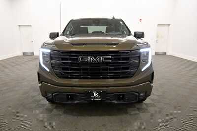 2024 GMC 1500 Crew Cab, $48849. Photo 11