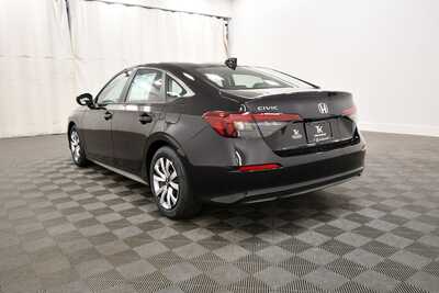 2026 Honda Civic, $25684. Photo 5