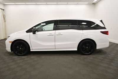 2025 Honda Odyssey, $38249. Photo 4