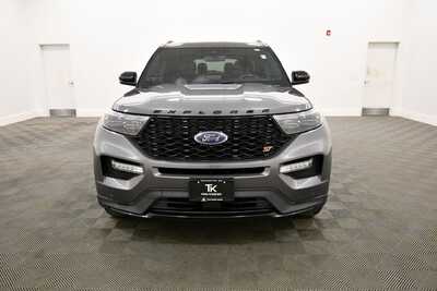 2022 Ford Explorer, $37849. Photo 11