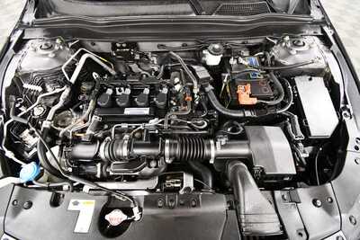 2020 Honda Accord, $24349. Photo 12