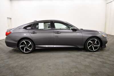 2020 Honda Accord, $24349. Photo 9