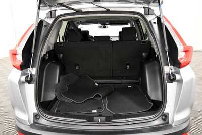 2019 Honda CR-V, $23849. Photo 7