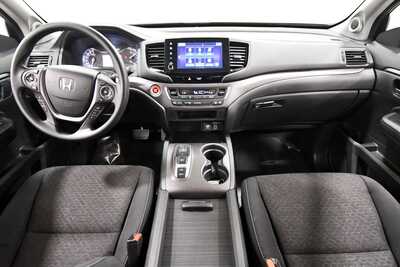 2023 Honda Ridgeline, $31347. Photo 3