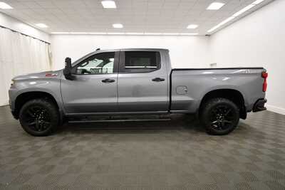 2022 Chevrolet 1500 Crew Cab, $37849. Photo 4