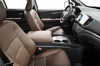 2026 Honda Ridgeline, $45090. Photo 12